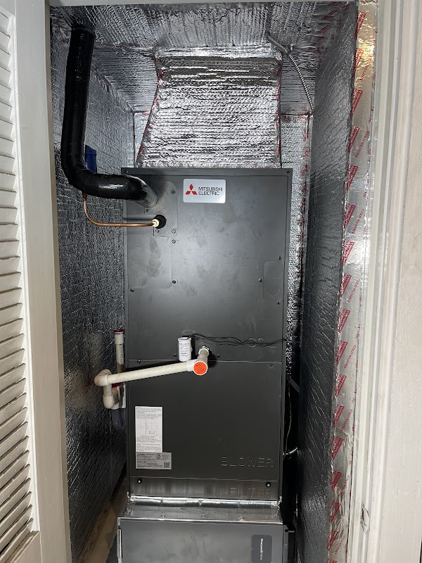 LA Air Conditioning Service technician